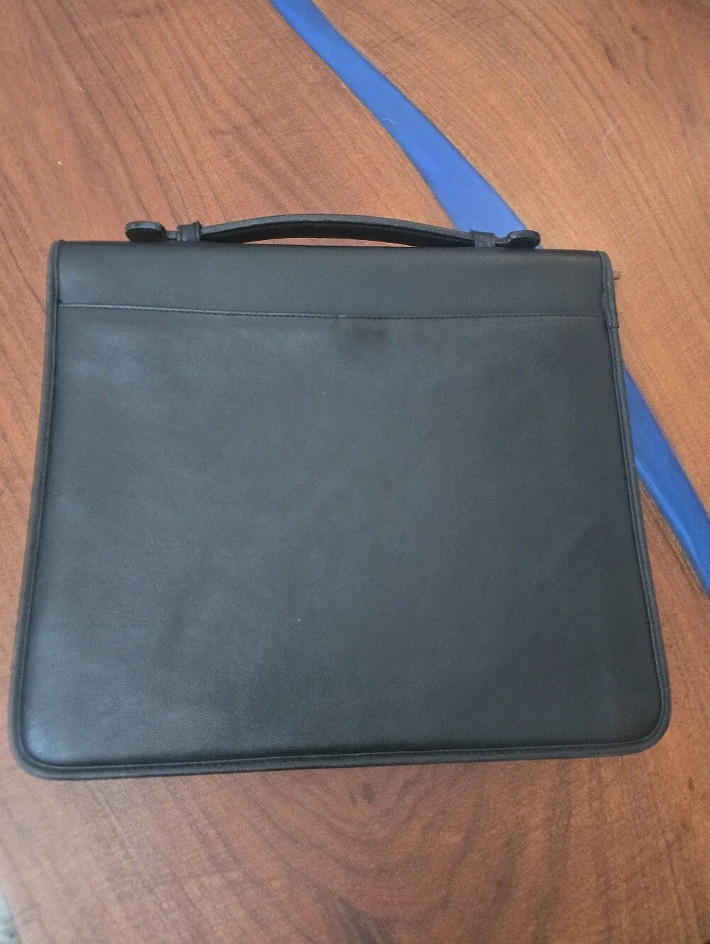 Americas Avenue Black ZipperedPadfolio with Built-in Calculator Binder Organizer